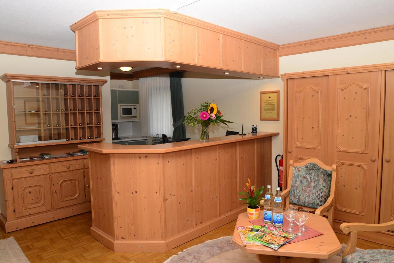 Residence Am Weinberg / Travellers Hotelbetriebs Gmbh Sasbachwalden Eksteriør billede