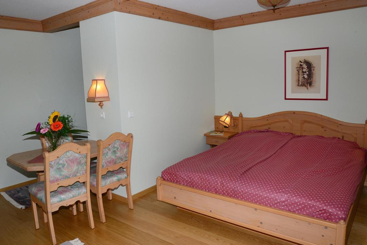 Residence Am Weinberg / Travellers Hotelbetriebs Gmbh Sasbachwalden Eksteriør billede