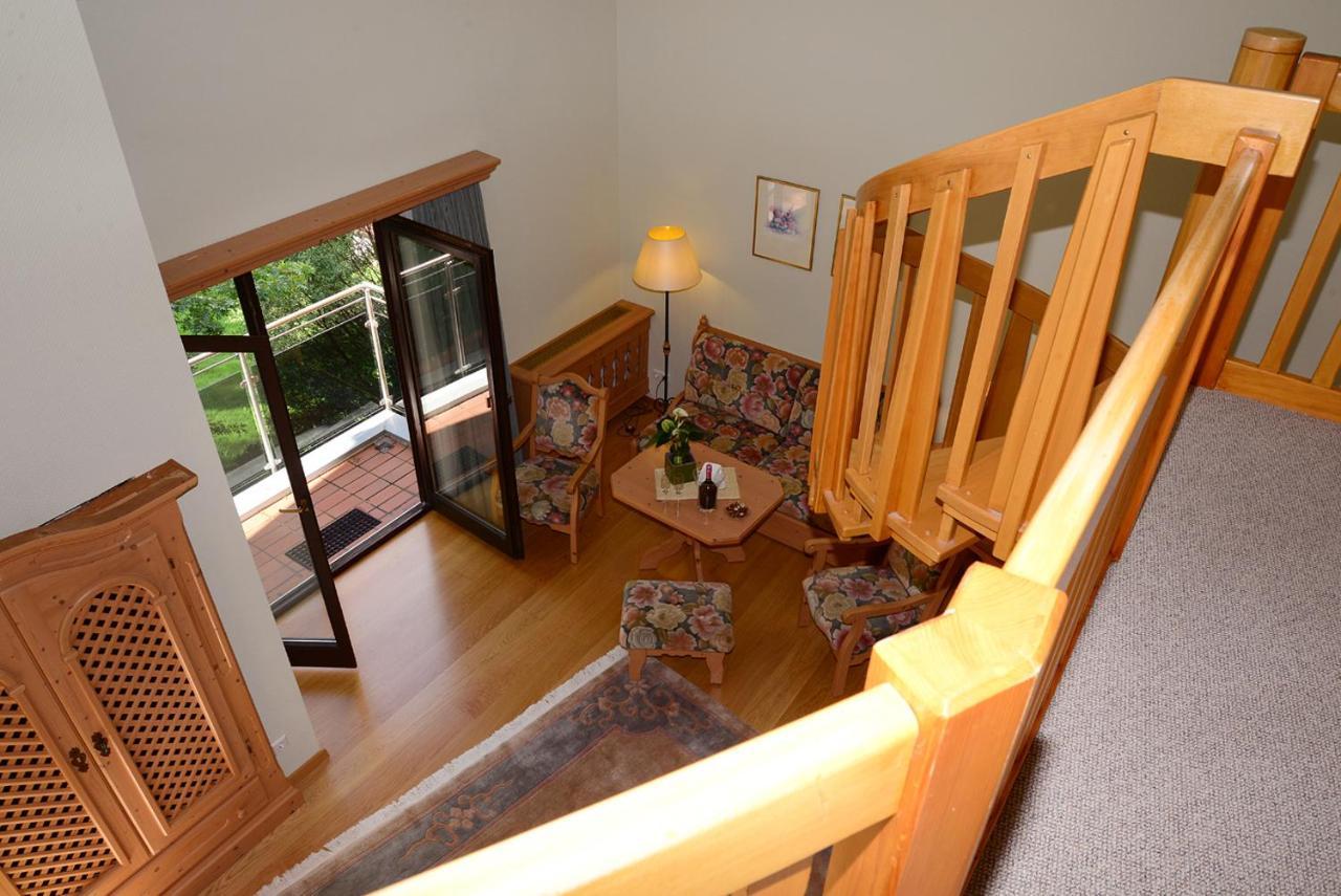 Residence Am Weinberg / Travellers Hotelbetriebs Gmbh Sasbachwalden Eksteriør billede